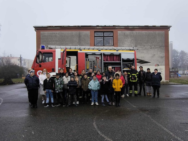 generációk közti párbeszéd