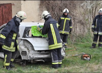 Hétvégi roncsvágási gyakorlat – sikeres vizsgával
