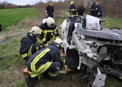 Hétvégi roncsvágási gyakorlat – sikeres vizsgával