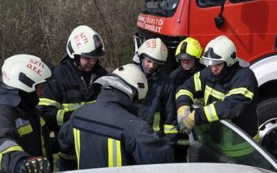 Hétvégi roncsvágási gyakorlat – sikeres vizsgával.